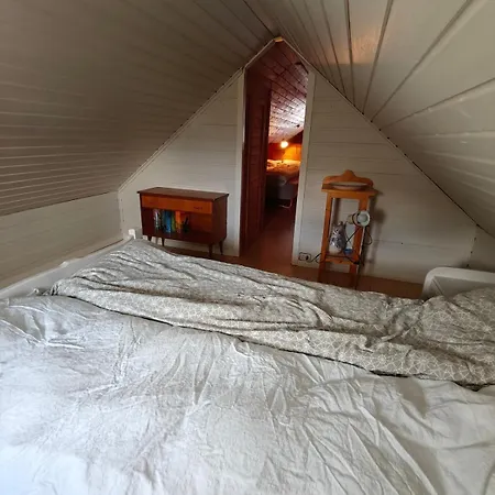 Vestbygd, Nar Lofoten, Med Utsikt Lodingen