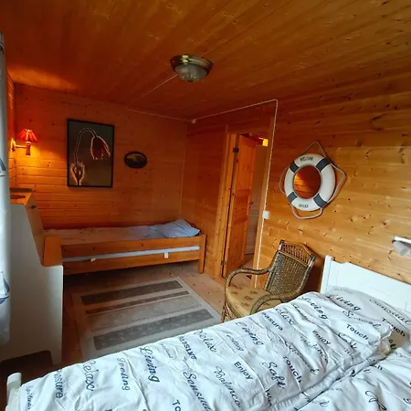 Vestbygd, Nar Lofoten, Med Utsikt Lodingen