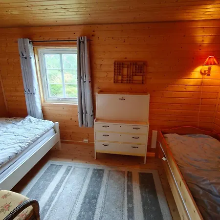 Vestbygd, Nar Lofoten, Med Utsikt * 勒丁恩